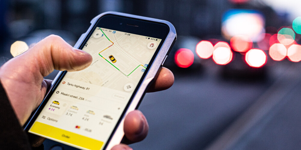Latvijā nolemj bloķēt “Yandex Taxi” aplikāciju. Krievija atzīst, ka uzņēmums sniedz lietotāju datus drošībniekiem