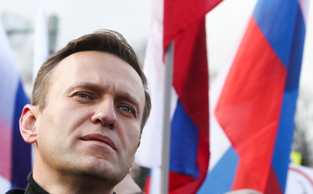 Навальный призывает россиян не голосовать за конституционные поправки Навальный призывает россиян не голосовать за конституционные поправки