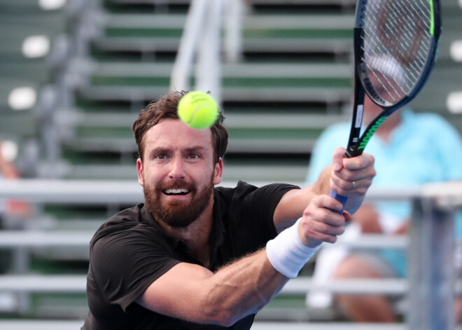 Gulbis ATP rangā ieņem 161.vietu, bet pretinieks atrodams 390.pozīcijā.