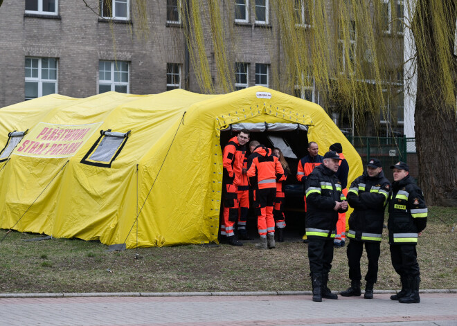 Saistībā ar jaunā koronavīrusa izplatību Polijā uz robežas ieviesta sanitārā kontrole