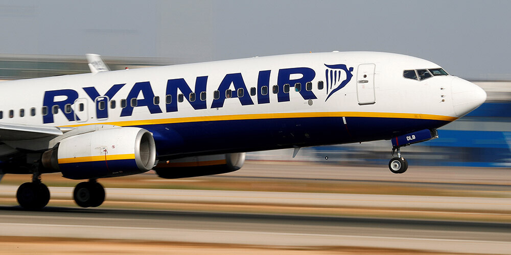 "Ryanair" uz laiku pārtrauks visus reisus uz un no Itālijas