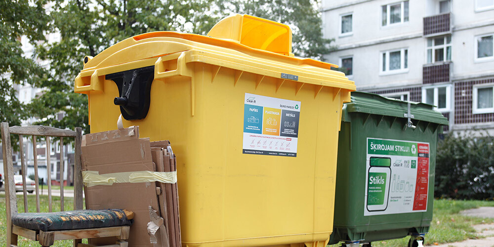 Rīgā plāno divu gadu laikā izveidot 1050 šķiroto atkritumu savākšanas punktus