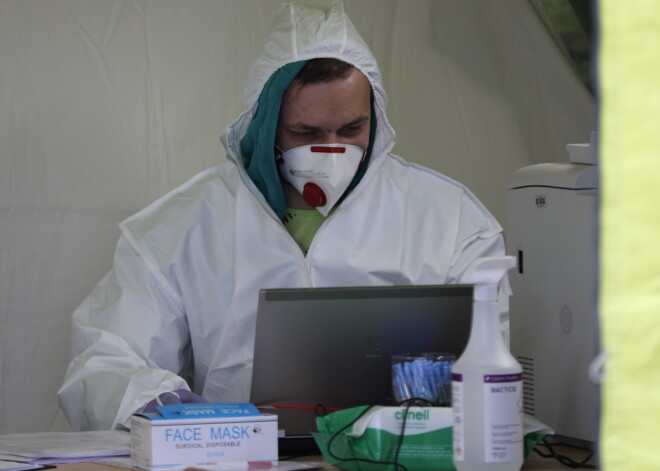 Парламентская комиссия поддержала принятые правительством решения для ограничения распространения Covid-19