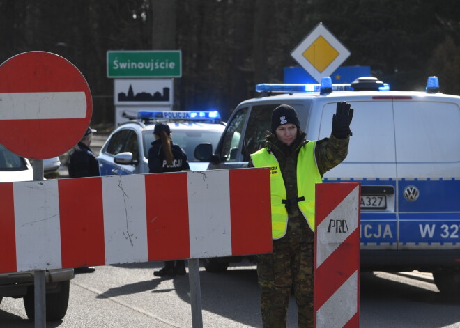 Panākta vienošanās ar Poliju par īpašas Baltijas valstu transportlīdzekļu kolonnas izveidi