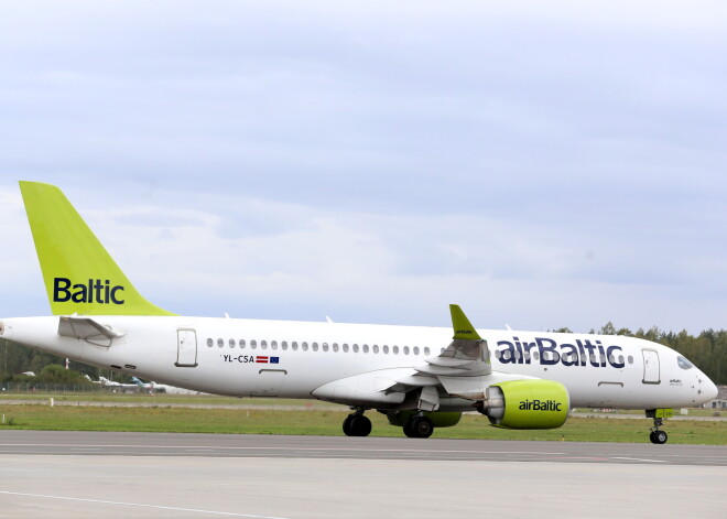 "airBaltic" pirmdien plānotie reisi izpārdoti; pasažieri, kuri nolēmuši nelidot, aicināti par to informēt