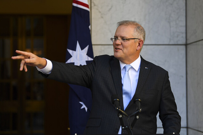 Austrālijas premjerministrs Skots Morisons paziņoja, ka aizliegums iebraukt valstī visiem, kas nav Austrālijas pilsoņi vai pastāvīgie iedzīvotāji, stāsies spēkā rītvakar.