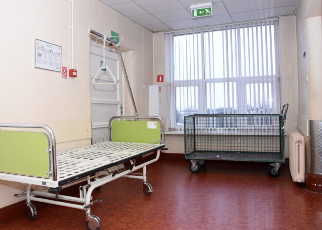 Больница Страдиня с 23 марта приостанавливает амбулаторные и плановые услуги
