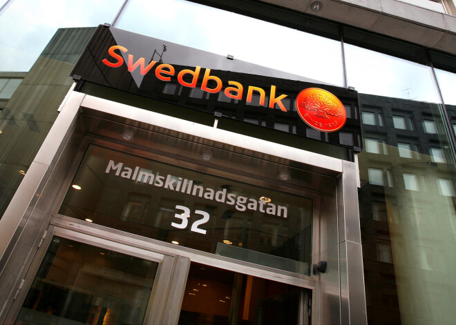 Zviedrijas "Swedbank" piemērots 360 miljonu eiro sods