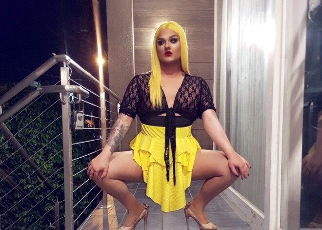 Pašmāju "drag queen" Amuna Davis: "Mūsdienās sekss ir vienkārši sports"