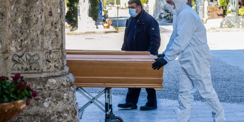 Itālijā no Covid-19 mirušo skaits lielāks nekā visā Ķīnā