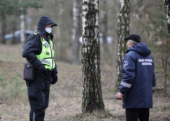 Policija piektdien konstatējusi 12 ārkārtējās situācijas noteikto ierobežojumu pārkāpumus