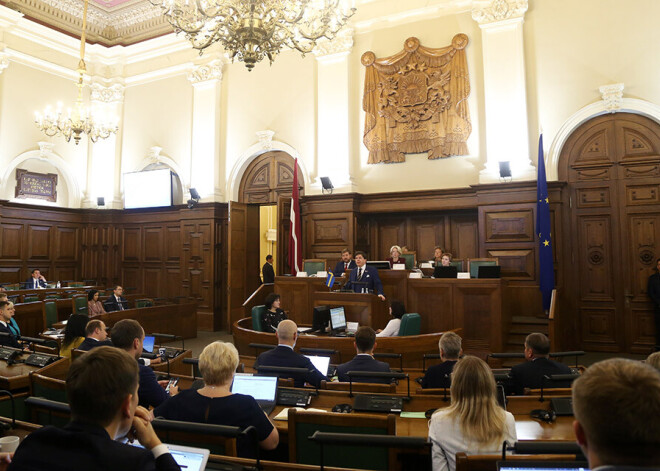 Levits paziņo, ka Saeima ir rīcībspējīga un var turpināt darbu attālināti