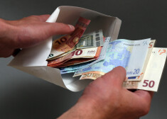 "PNB bankas" administratoram un palīgam atlīdzība - 75 tūkstoši eiro mēnesī