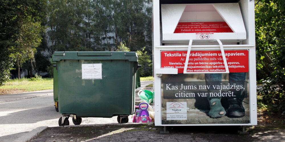 В Риге заключено 2400 договоров о вывозе мусора