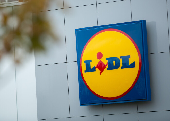 "Lidl" pagaidām neplāno pārcelt veikalu atklāšanu Latvijā