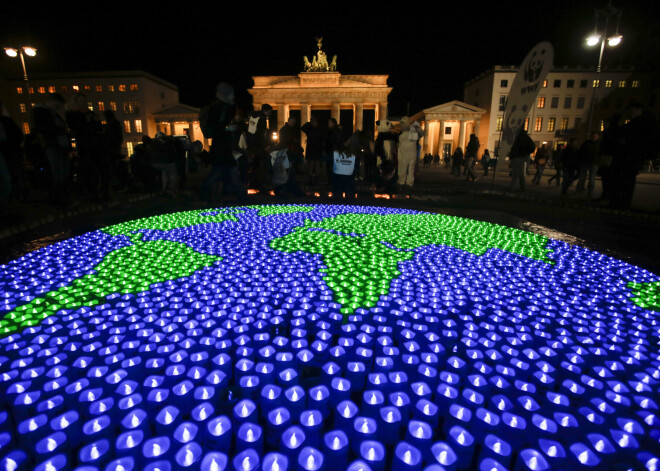 Šovakar visā pasaulē un Latvijā atzīmēs Zemes stundu