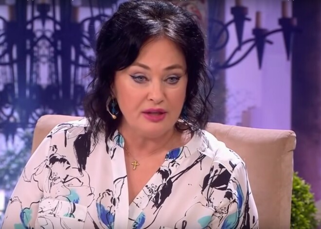 «Не хотите сидеть дома - убейтесь о стену!»: Гузеева обругала матом людей, гуляющих в карантин