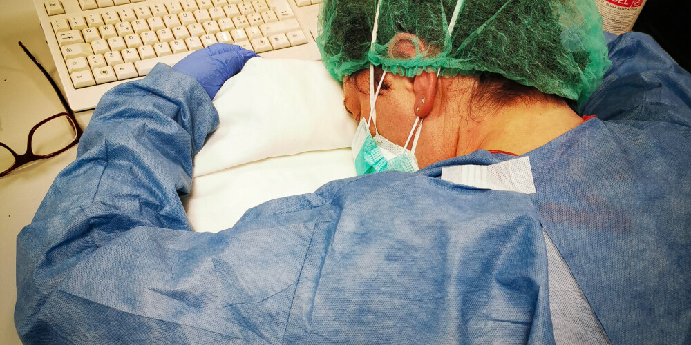 "Я не мог больше дышать": врач-реаниматолог рассказал о том, как перенес коронавирус