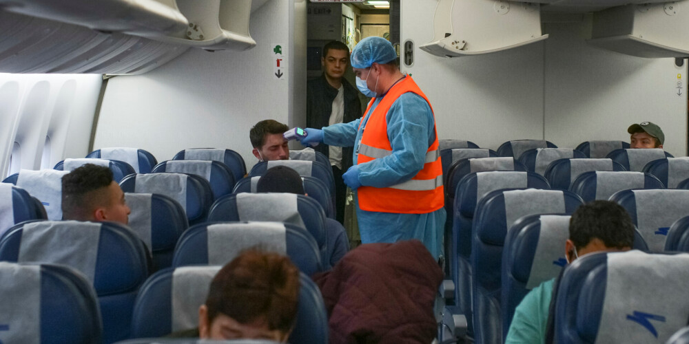 No Kijevas lidostas aizbēguši atbraucēji no Taizemes, kuri negribēja ievērot karantīnu