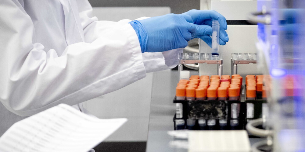 Eiropas Medicīnas aģentūra ziņo, kad varētu būt pieejama vakcīna pret koronavīrusu