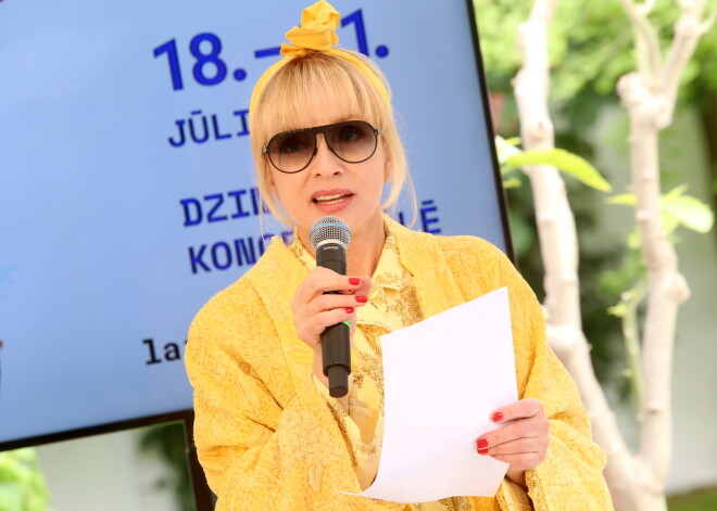 Лайма Вайкуле приглашает таланты со всего мира участвовать в конкурсе вокалистов "Laima Voice"