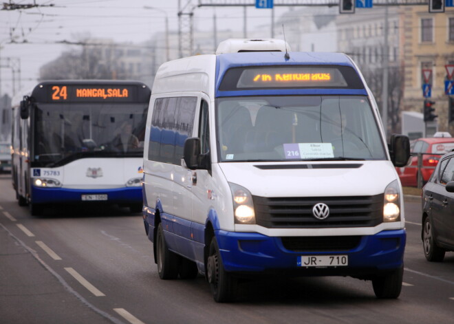 No ceturtdienas Rīgā pārstās kursēt visi minibusi un ekspresbusi