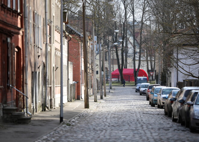 Covid-19 turpina izplatīties Latvijā, skarot jau 53 pašvaldības