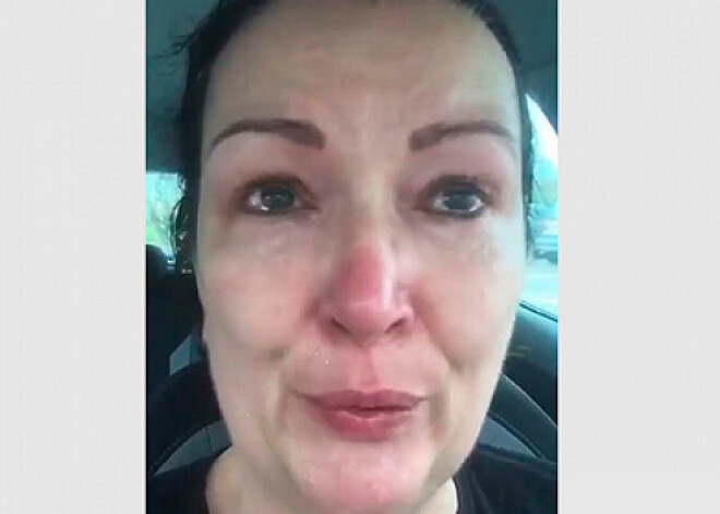 "Мы все сейчас на коленях": плачущая медсестра записала видео о COVID-19