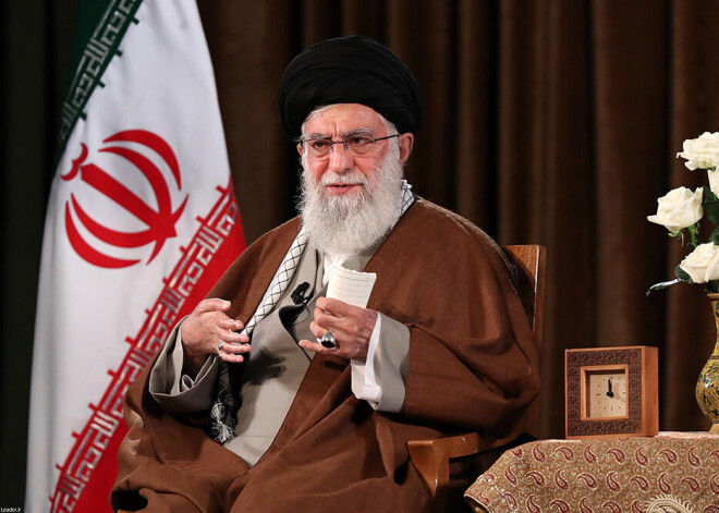 Ajatolla Hamenei aicina irāņus ramadāna laikā palikt mājās