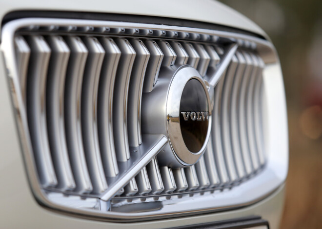 Kurss uz elektrifikāciju "Volvo" stilā