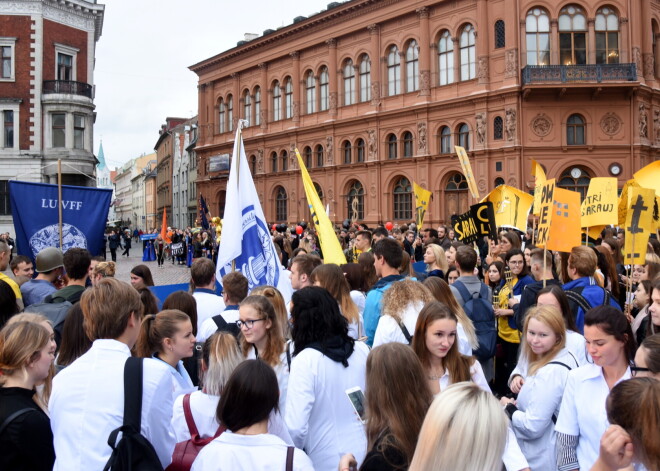 57 studiju virzienu akreditācijai par pusgadu pagarināts termiņš