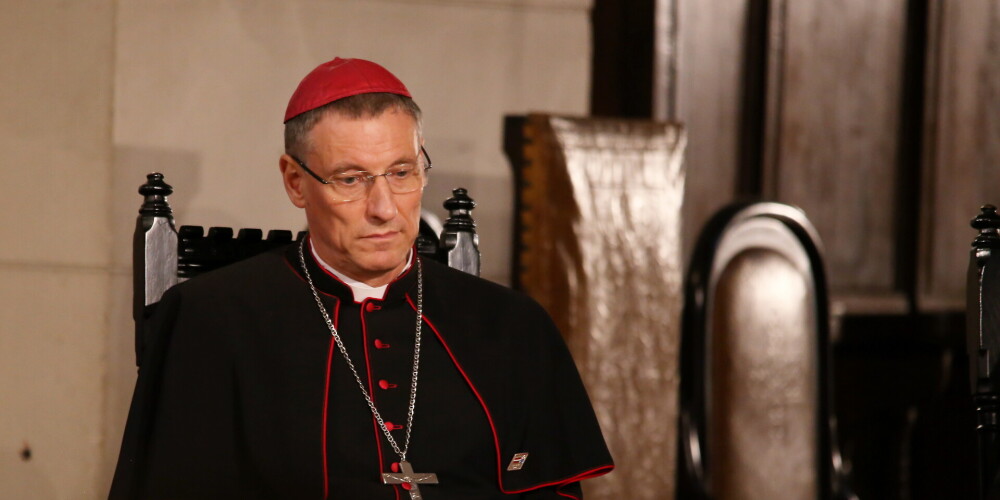 Ziedojumi ir apsīkuši: katoļu arhibīskaps aicina krīzes laikā atbalstīt baznīcu