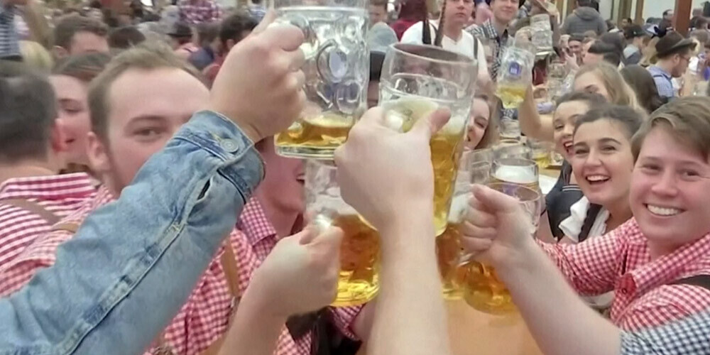 Covid-19 pandēmijas dēļ Vācijā atceļ slavenos alus svētkus "Oktoberfest"