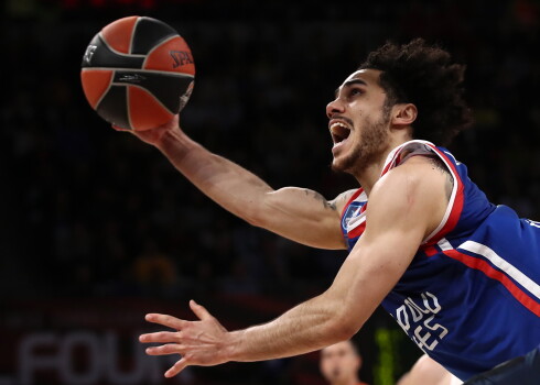Stambulas "Anadolu Efes" uzbrukuma līderis Šeins Larkins.