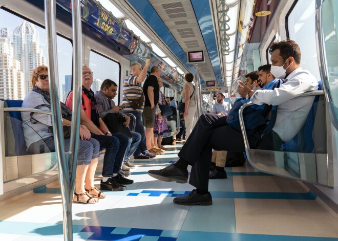 Vācijas sabiedriskajā transportā sejas maskas būs obligātas