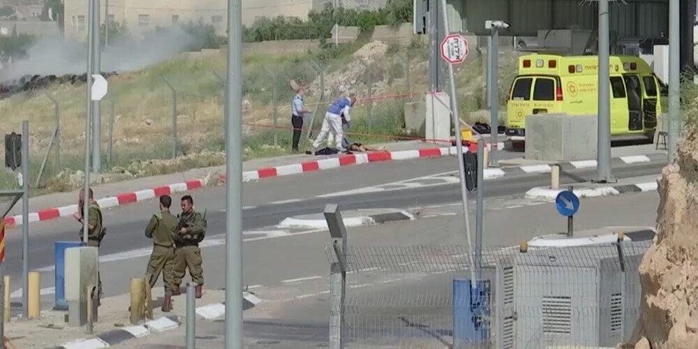 Izraēlā pēc uzbrukuma policijas kontrolpunktam nošauts palestīnietis