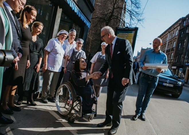 Labklājības ministrija: "RB Cafe" turpina saņemt valsts atbalstu cilvēku ar invaliditāti nodarbināšanai