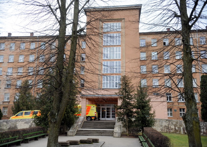 Stradiņa slimnīcā veikta unikāla smadzeņu operācija