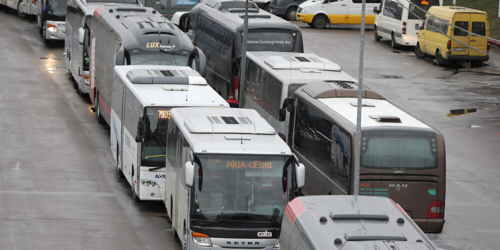 Maija brīvdienās būs izmaiņas gandrīz 500 reģionālo autobusu maršrutos