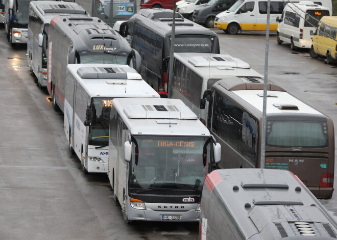 Maija brīvdienās būs izmaiņas gandrīz 500 reģionālo autobusu maršrutos