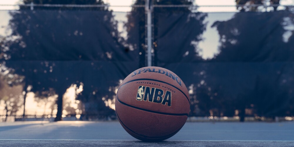 NBA no 8.maija plāno komandām ļaut aizvadīt treniņus savās arēnās