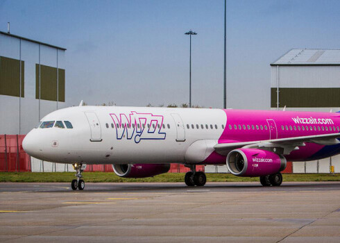 Wizz Air turpinās ievērot stingru ikdienas tīrīšanas grafiku visam strādājošajam avioparkam ar visas lidmašīnas dezinficēšanu pa nakti saskaņā ar oficiālajām vadlīnijām. 