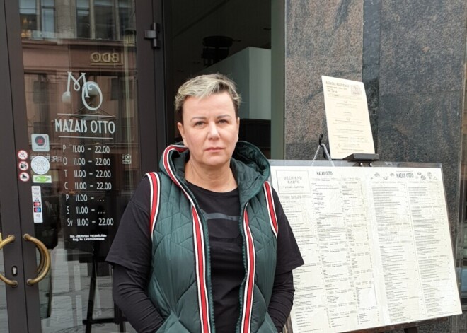 Policija atbild Mūrnieces pārmetumiem par likumsargu “iebrukšanu” un uzvedību bārā