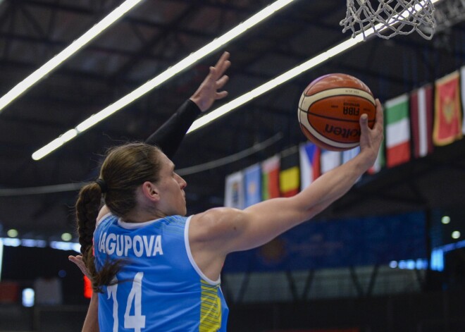 Ukrainas sieviešu basketbola zvaigzne Jagupova atzīta par Eirolīgas sezonas vērtīgāko spēlētāju