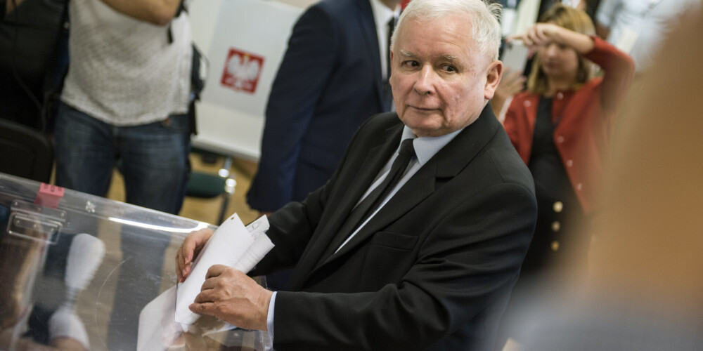 Polijas prezidenta vēlēšanas tiks atliktas