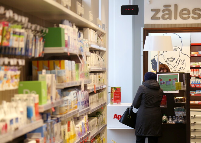 Izmaiņas kompensējamo zāļu recepšu izrakstīšanā radījušas papildu slodzi farmaceitiem