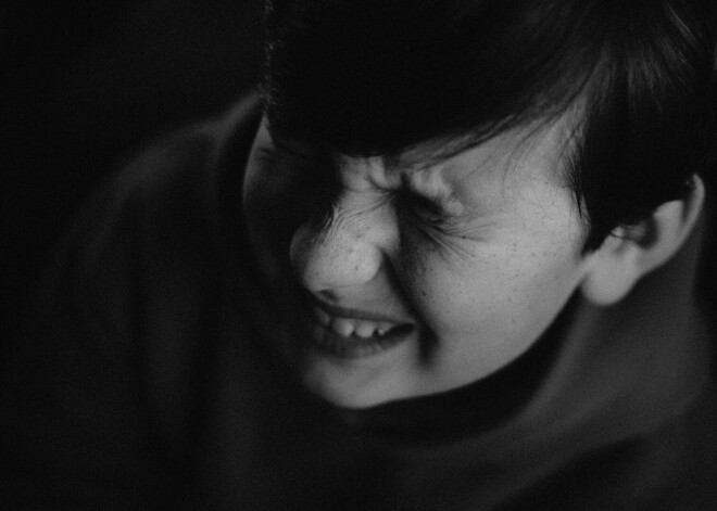 Kā rīkoties, ja bērns bieži izrāda bailes? Runājiet un mīļojiet!