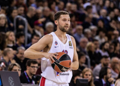 Latvijas izlases un Maskavas CSKA aizsargs Jānis Strēlnieks.