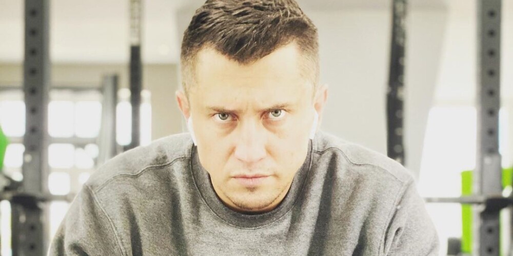 Павел Прилучный во время карантина заработал штрафов на 250 евро