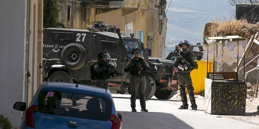 Aizturēšanas operācijā Rietumkrastā ar akmeni nosists 21 gadu vecs Izraēlas karavīrs
